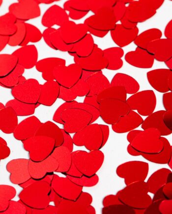 Små Røde Konfetti Hjerter