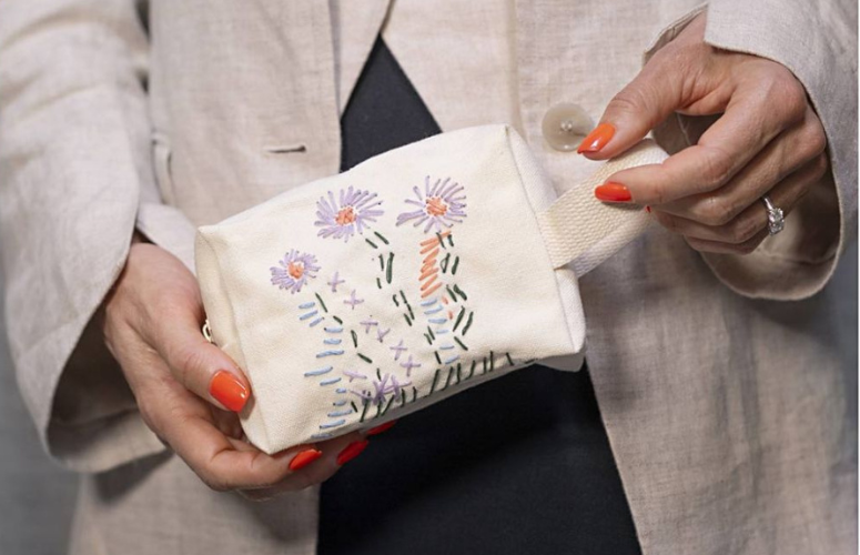 Diy Kit Broderi Kosmetikpung