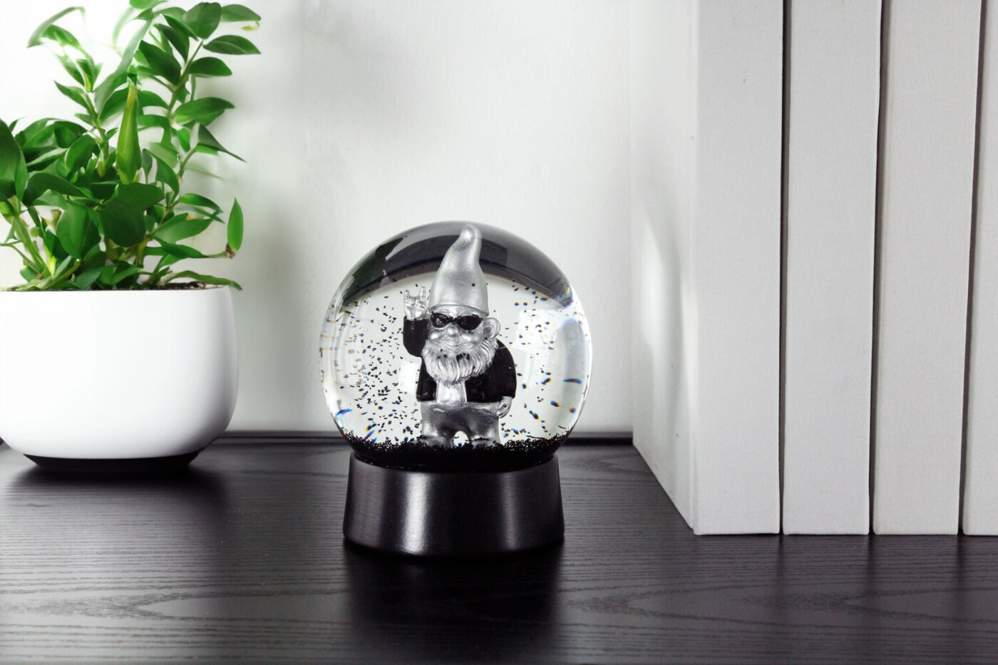 Winkee Snekugle Dwarf Rocker Silver