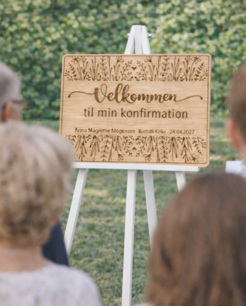 Velkomstskilt Til Konfirmation Træ Personligt Med Navn Mdf